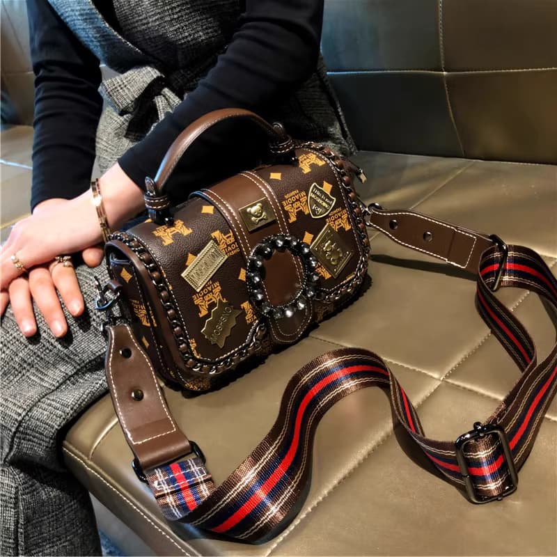 香港正品女包包2024新款潮真皮时尚单肩小方包质感简约斜跨手提包